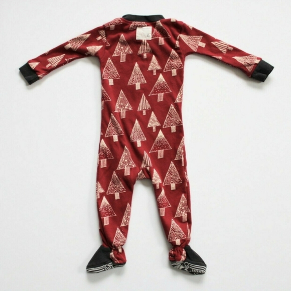 Burt's Bees footed onepiece sleeper with tree print - Picture 2 of 3